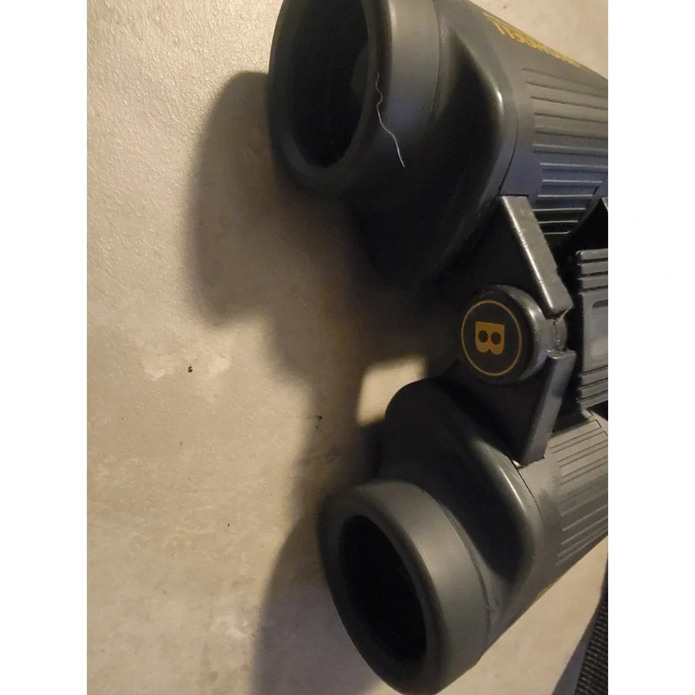 Bushnell 7x35 WA Binoculars‎ w/ Case – Clear Optics, Repair Needed